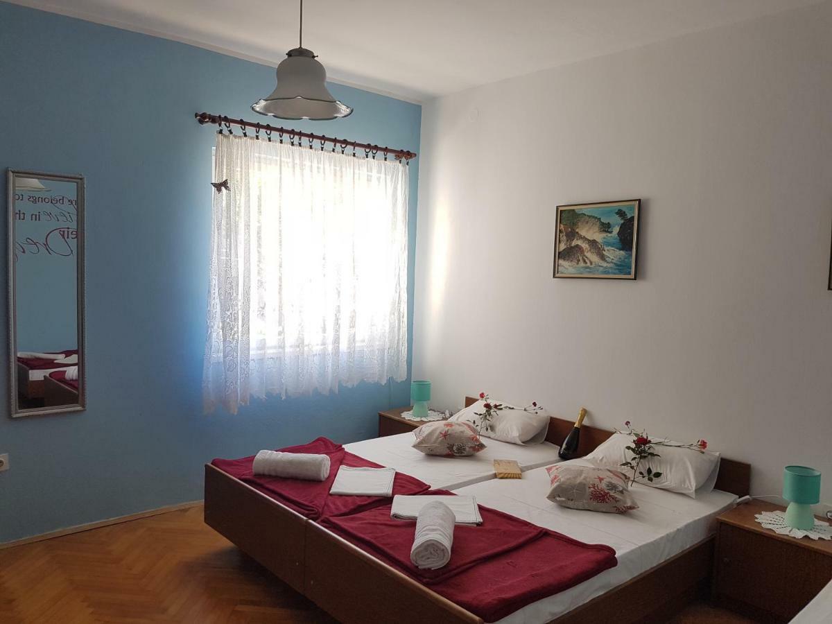 Apartments Guberina Шибеник Экстерьер фото