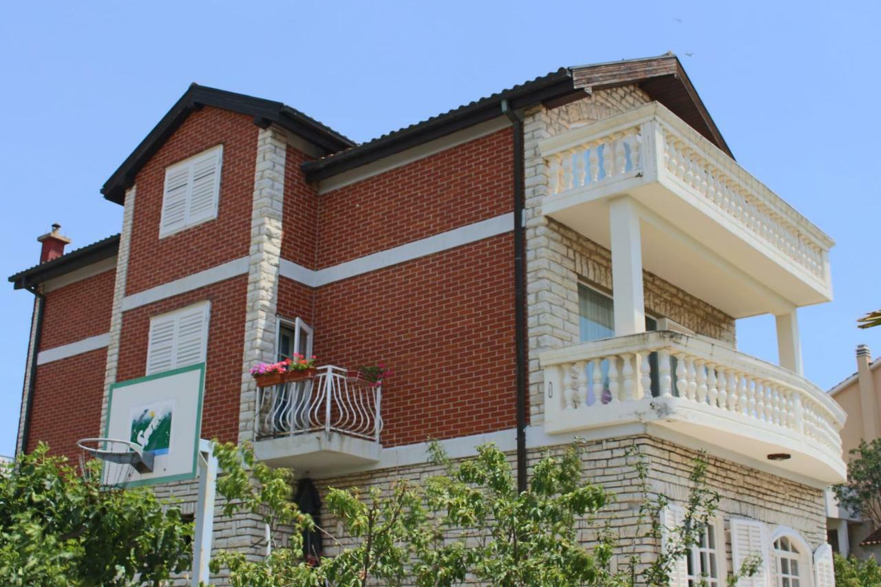 Apartments Guberina Шибеник Экстерьер фото